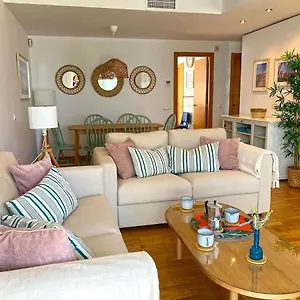 https://holiday-home-in-residencial-playa-fontanilla-with.es-andalucia.com